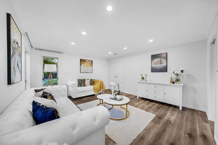 13 Bridgefield Crescent Flat Bush_4