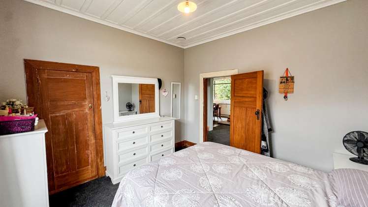 195 Weld Street Hokitika_9