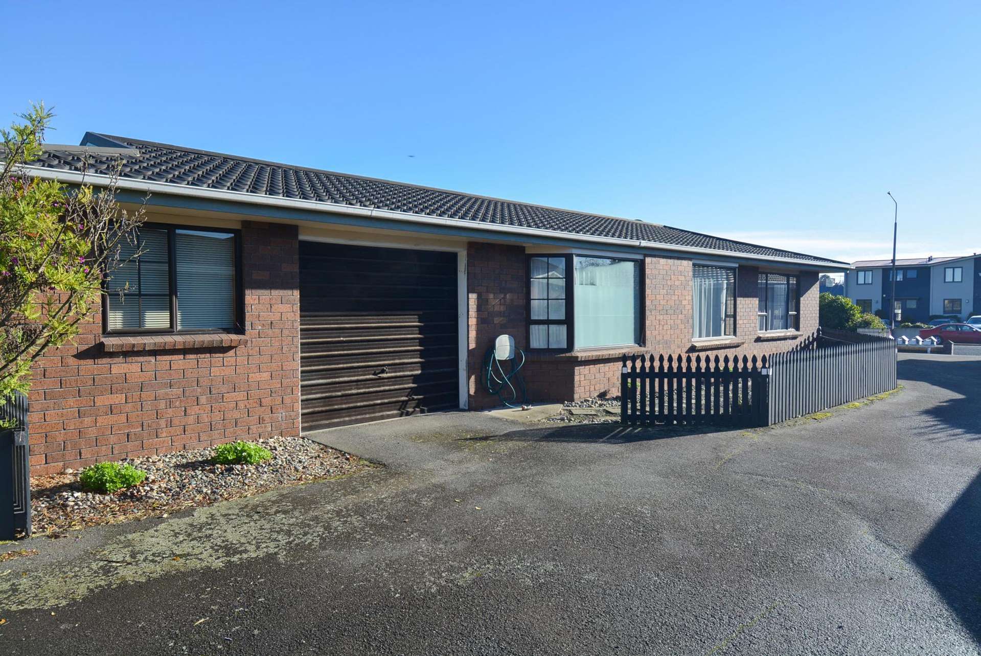 2/239 Spey Street Invercargill_0