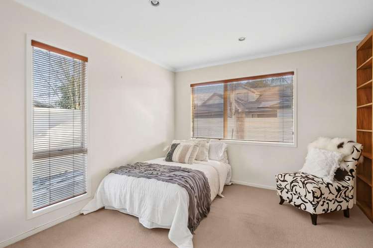 8 Te Puroa Place Huntington_15