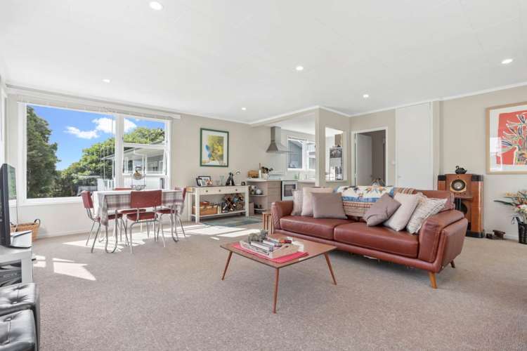 456 Waitakere Road Taupaki_16