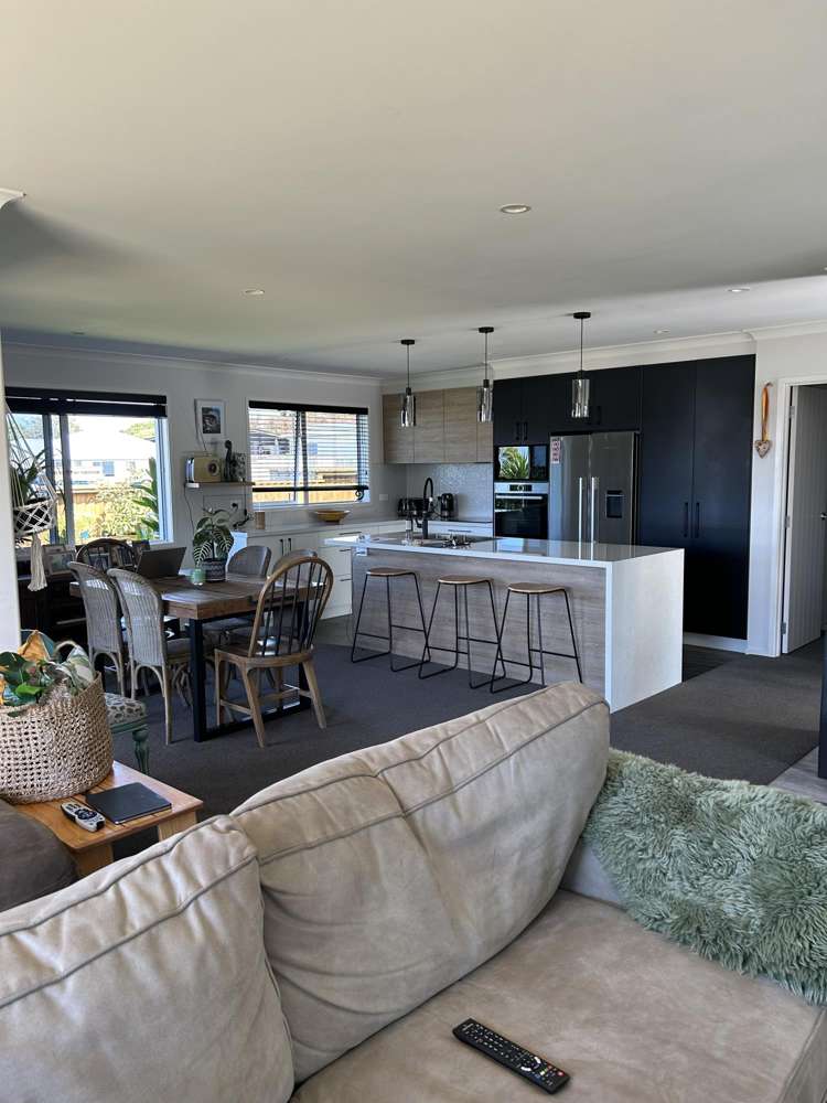 55 Athenree Road Athenree_5