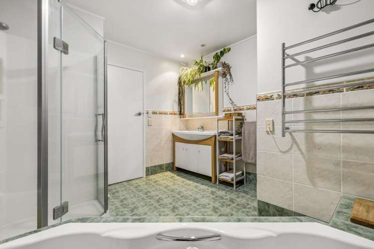 48 Ronald Avenue Glenbrook_14