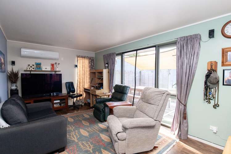 53 River Road Ngatea_10