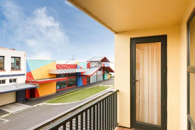 2d/6 Queen Street Palmerston North Central_10