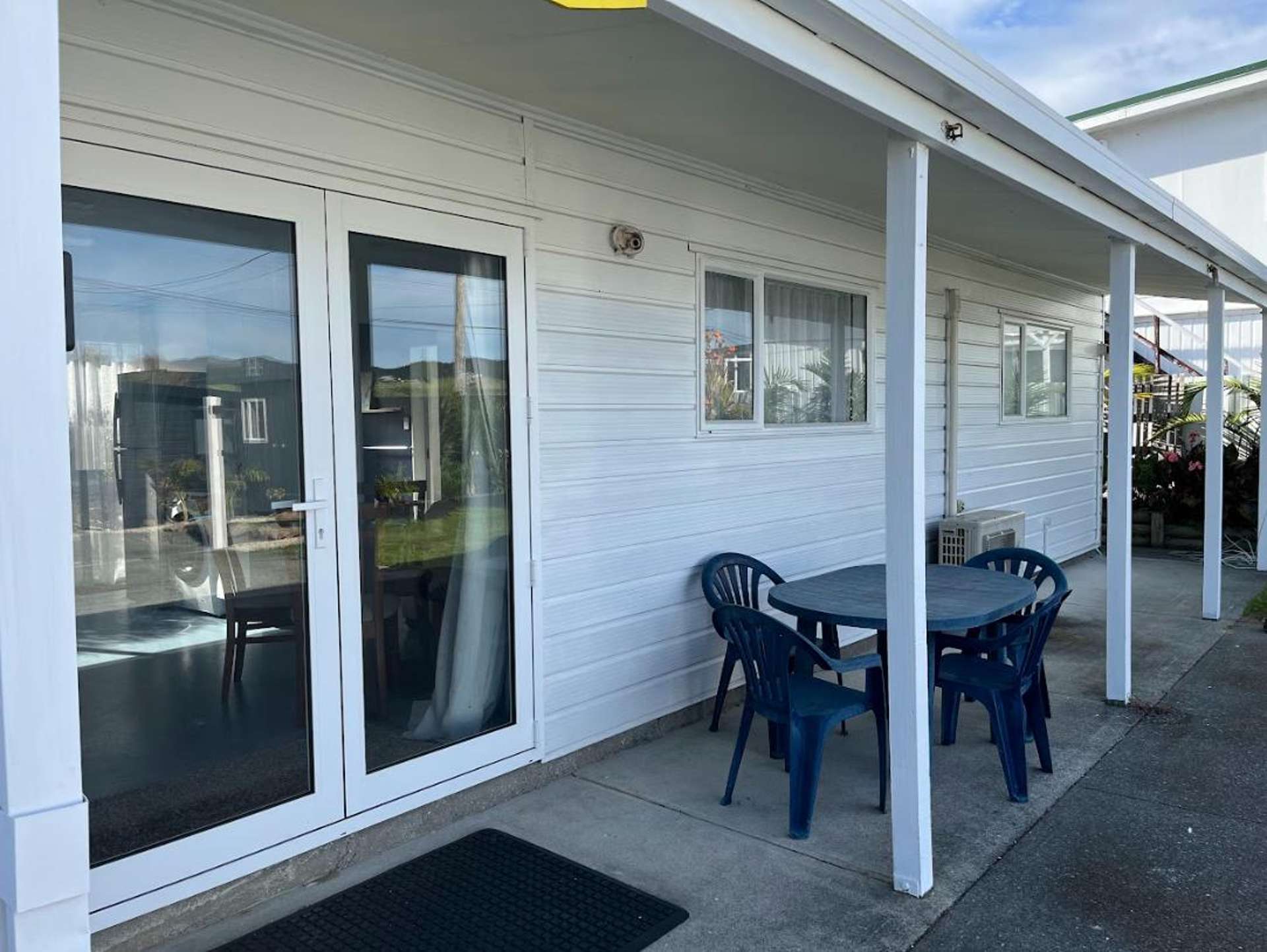 2/2 Ruakaka Beach Road Ruakaka_0