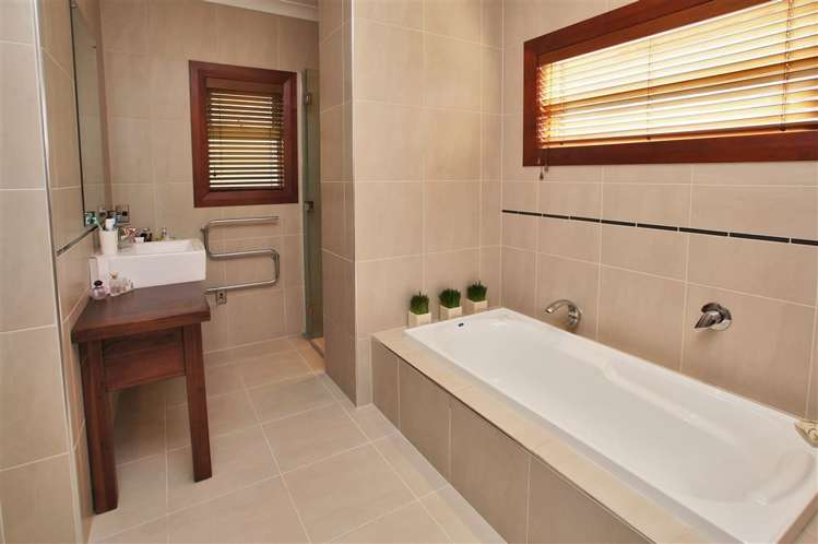 8 San Marco Lane Rototuna_13