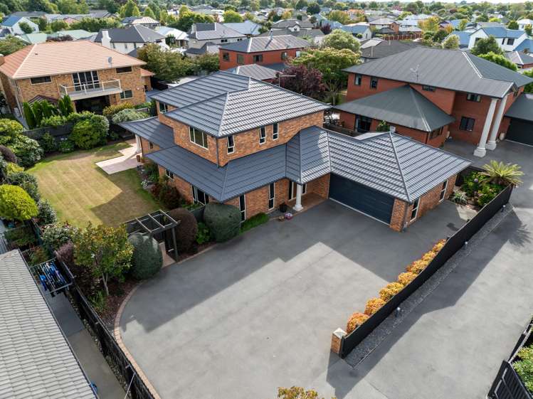 9 Saint Clair Close Harewood_26