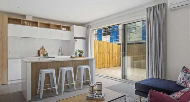 Conveniently located near Waikato University