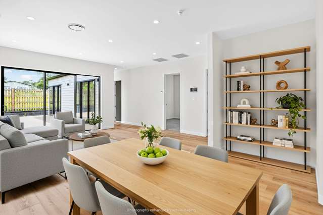 Double Master, Double Kitchen, Reserve Side Living