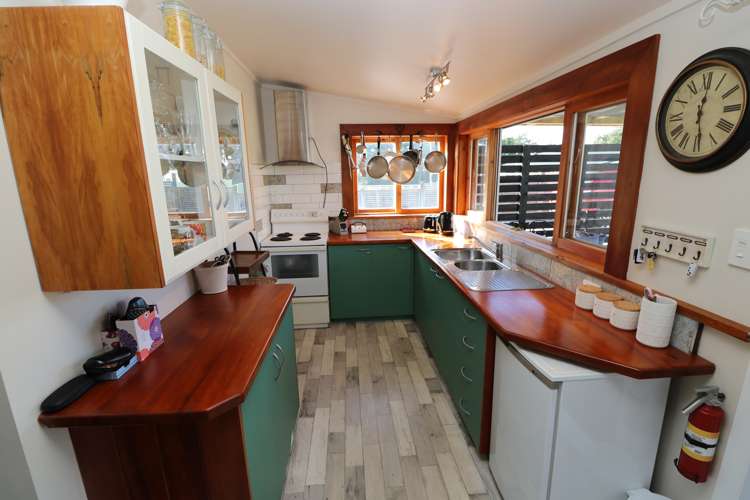 4 Chrystall Street Foxton Beach_9