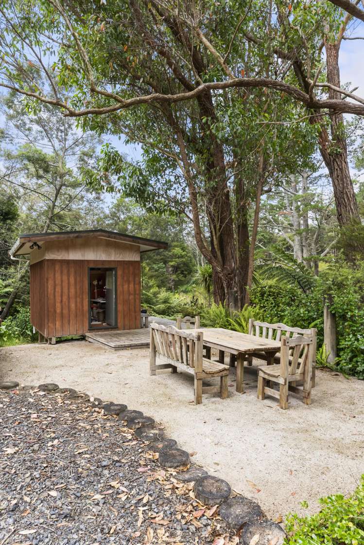 126 Candia Road Henderson Valley_40