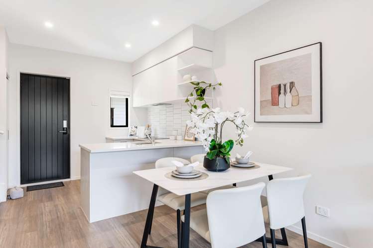 6/47A Huntington Drive_5