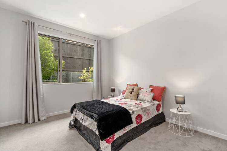 3 Tararua Street Massey_24