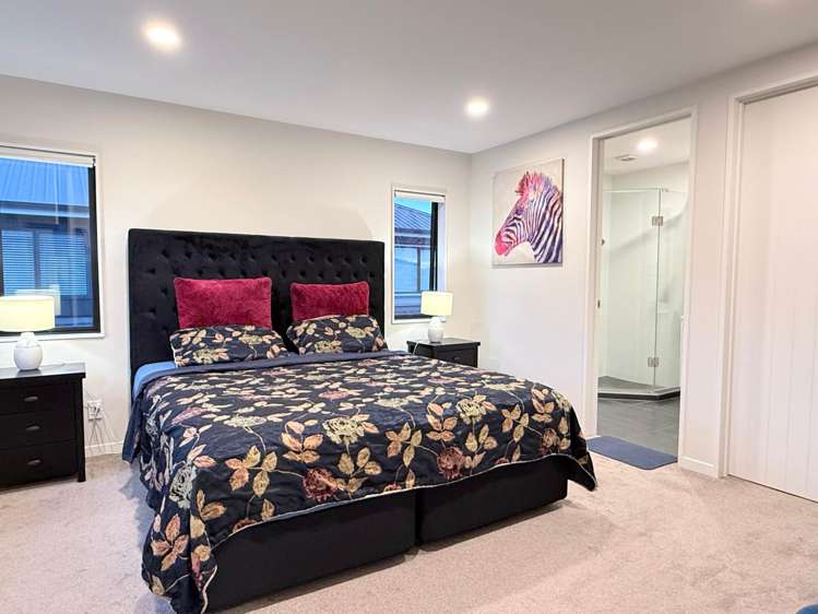 92 Colonial Drive Millwater_7