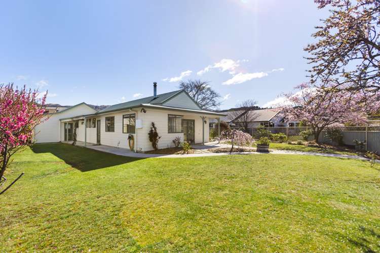 10 Albert Drive Clyde_15