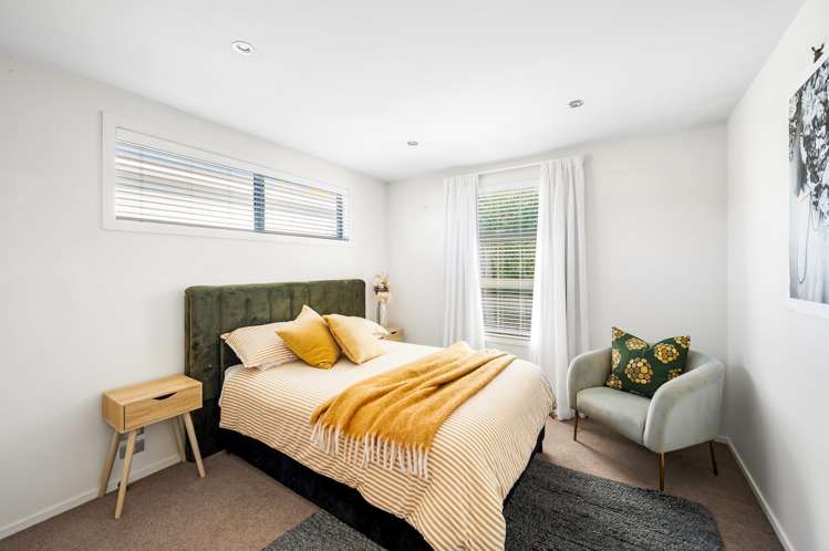 15 Hunt Place Albert Town_18