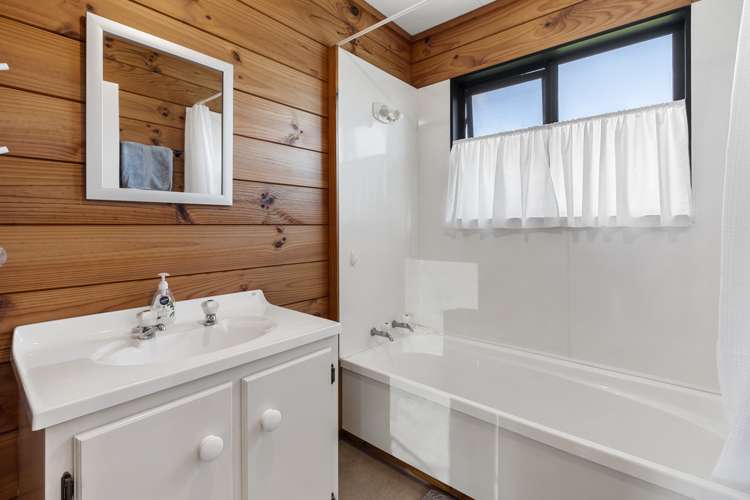 367 Sea View Road Onetangi_15