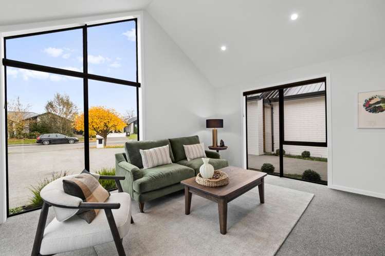 10 Redhaven Rise Netherby_11