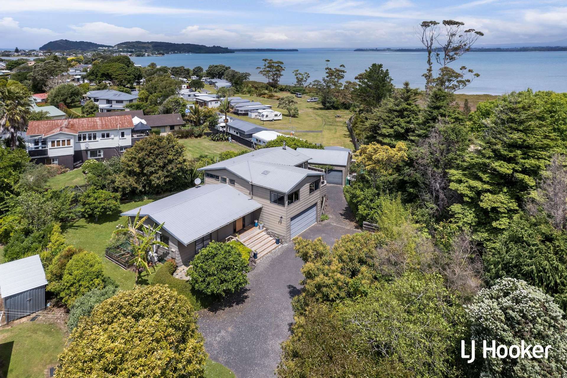 35 Athenree Road Athenree_0