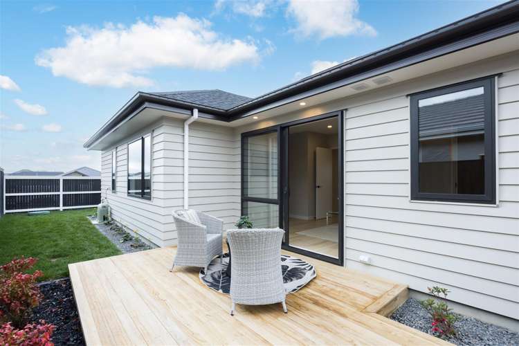 74 Argent Lane Wainui_22