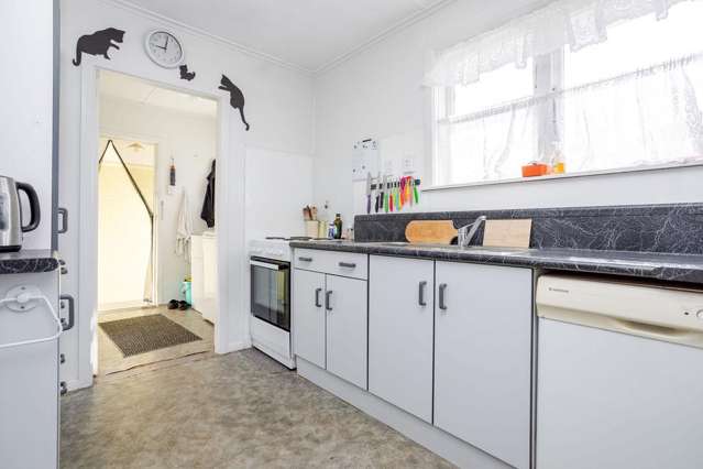 26 Victor Street Dannevirke_3