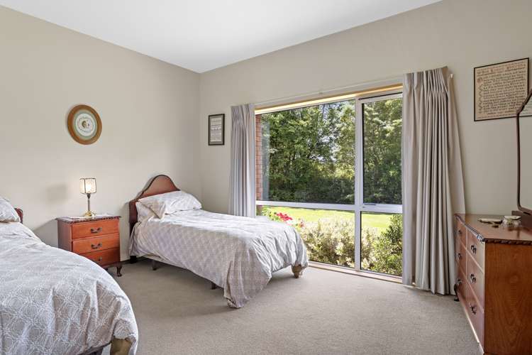 844 Oxford Road Fernside_17