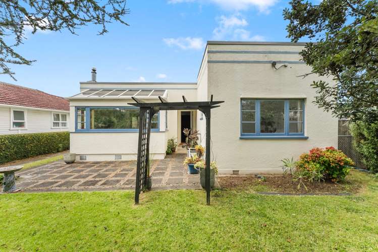55 Coronation Road Mangere Bridge_9