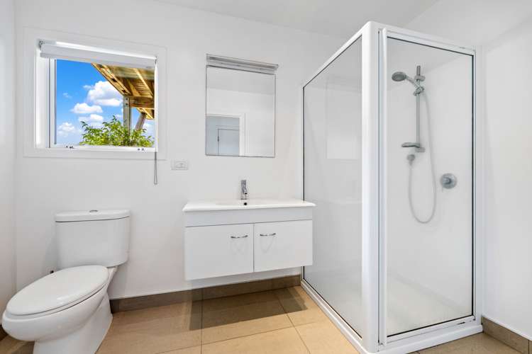 12 Botanical Heights Drive Waipahihi_16