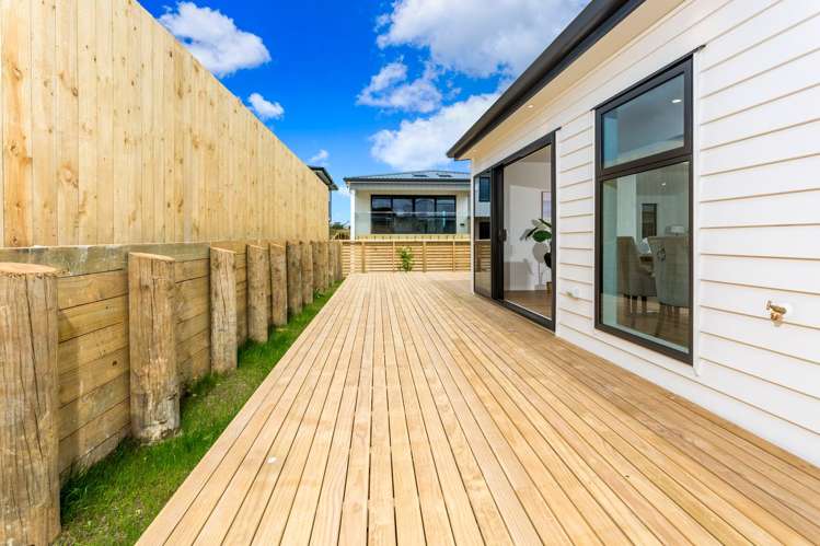 35 Pinecrest Drive Gulf Harbour_11
