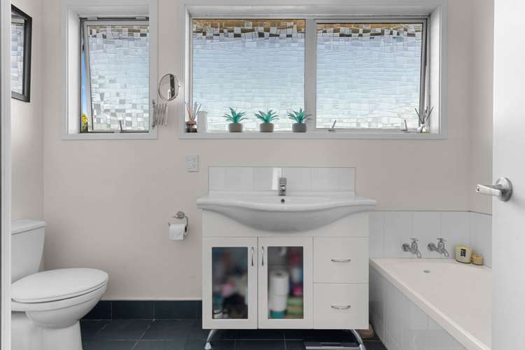 712 One Tree Point Road One Tree Point_22