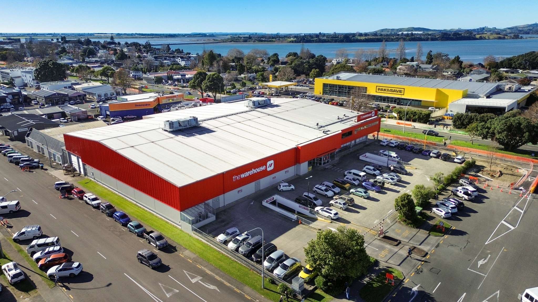 Premier tenant in prominent Tauranga property