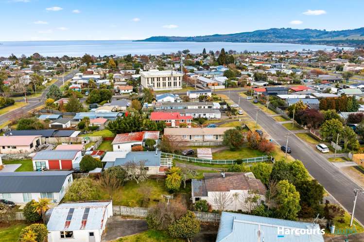 19 Waitahanui Avenue Taupo_27