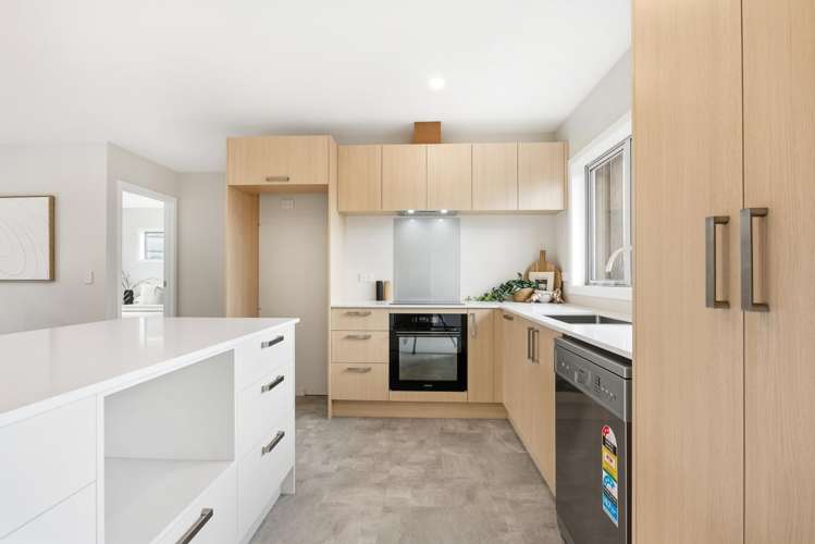 35A Moffett Street_5