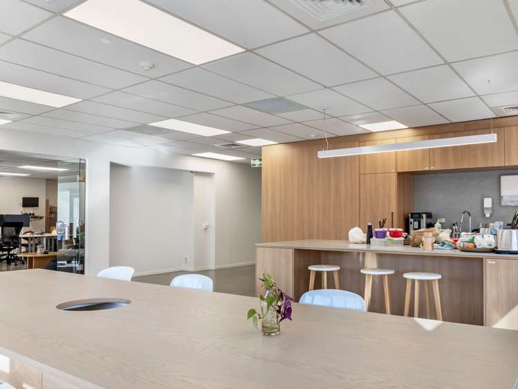 Tenancy 1/100 Carlton Gore Road Newmarket_6