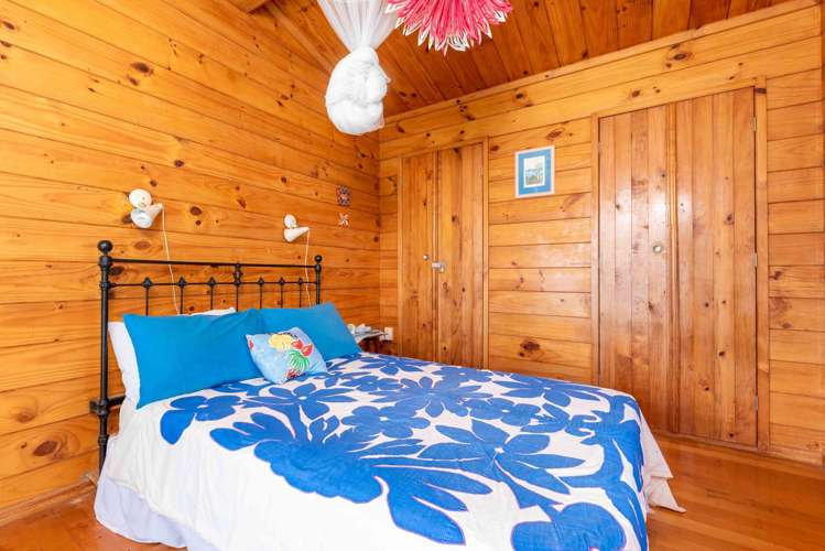 24 Koutu Beach Road Opononi_12