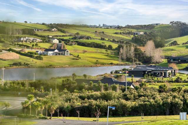 Stunning Mangawhai Heads section - price reduced!