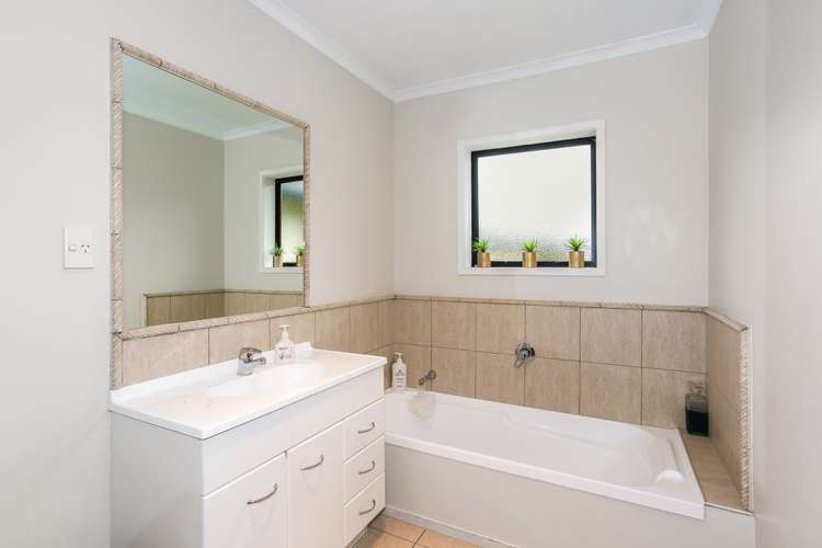 7 Valley Fields Place Pukekohe_8