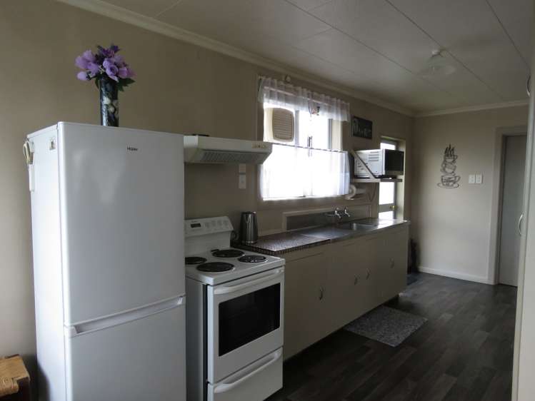 18 Lyon Street Glengarry_10