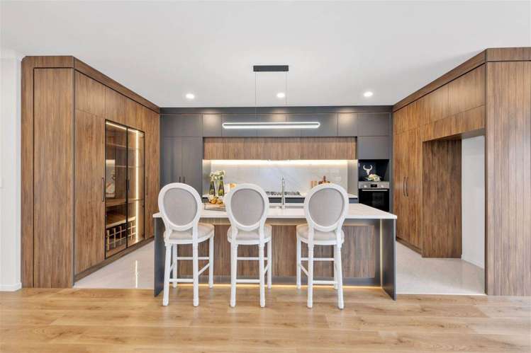 11 Tullymore Drive Flat Bush_13