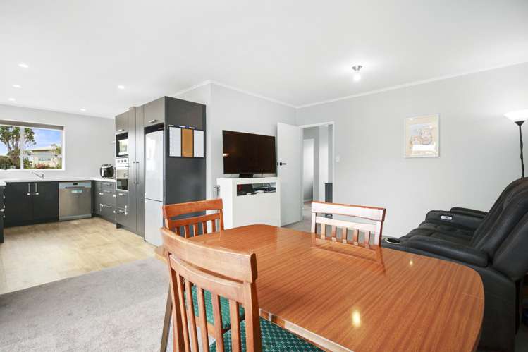 27a Chetwode Grove Newlands_8