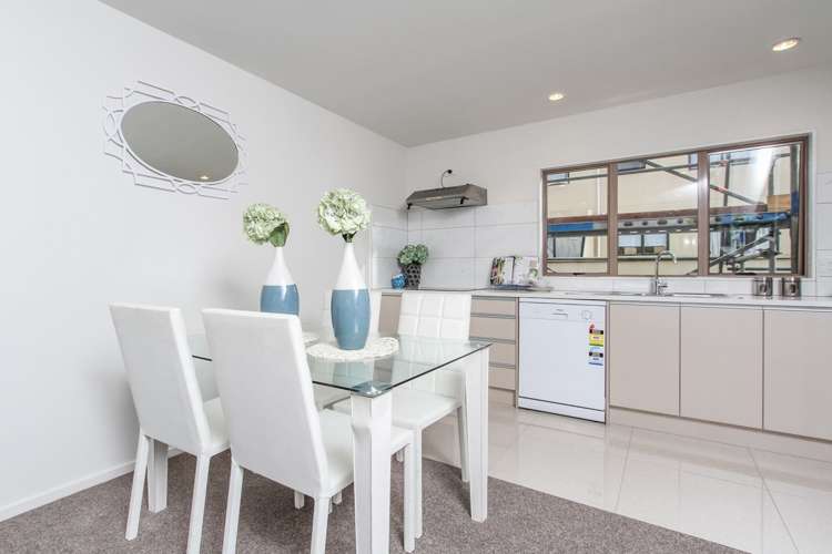 5/14 Ambrico Place New Lynn_5