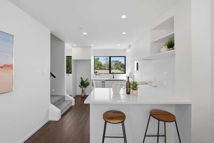 Lot 6 & 7/6 & 8 Embassy Place Glenfield_7