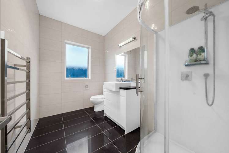 135 Flat Bush School Road Flat Bush_32