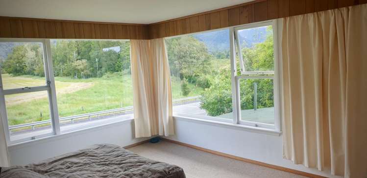 2830 Franz Josef Highway Franz Josef Glacier_10