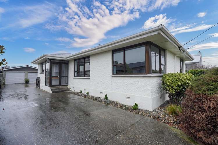 86 Edinburgh Crescent Waikiwi_14