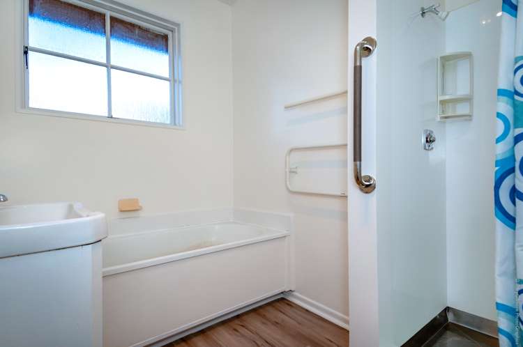 24 Besant Place Avondale_15