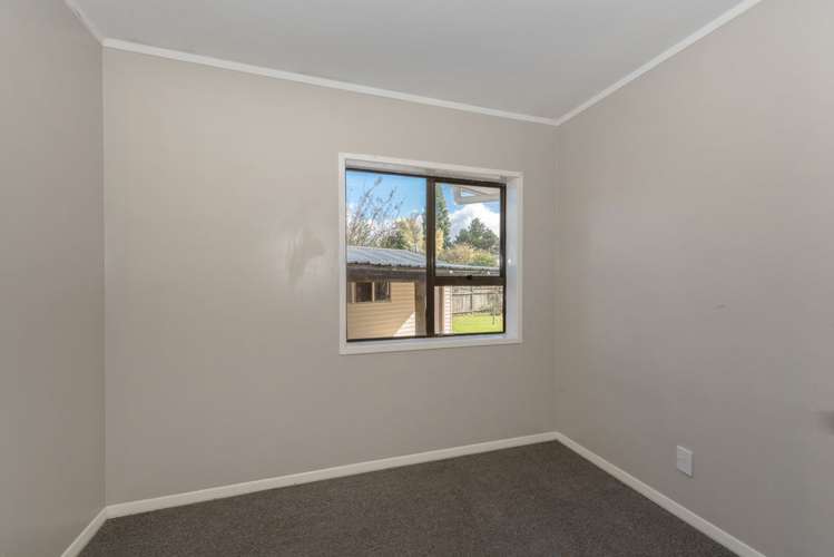 49 Thames Road Paeroa_10