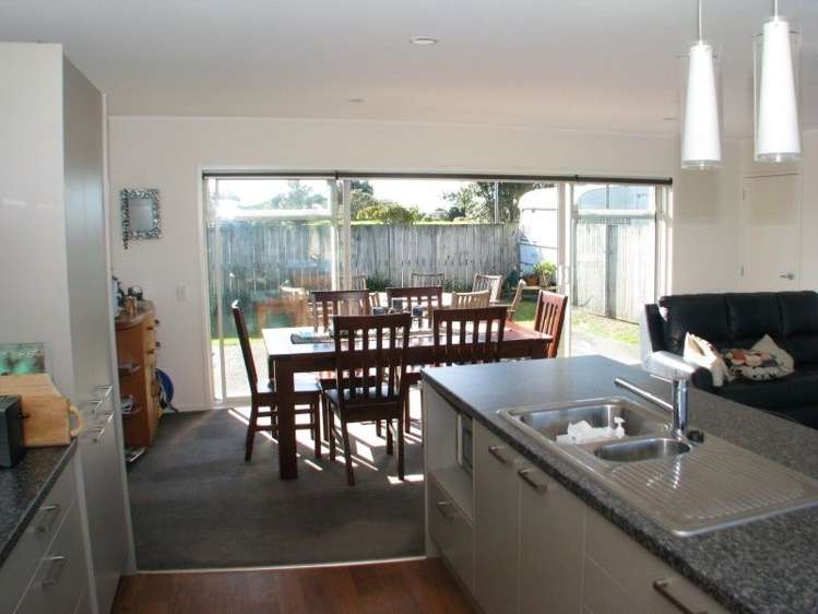 123 The Fairway Matarangi_2