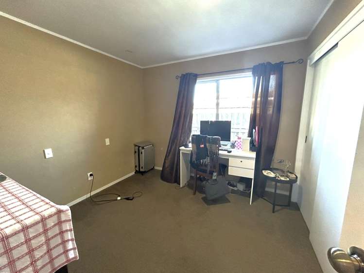 9a Wycliffe Street Onekawa_8